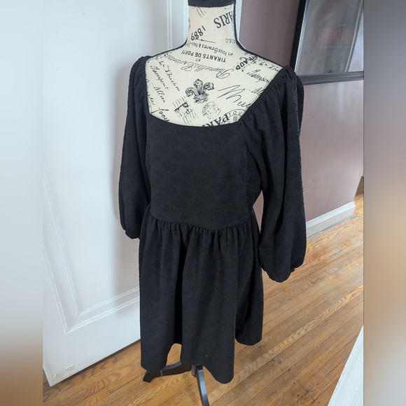 Gothic style dress - Picture 2 of 9